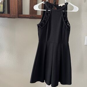 Elegant Black Sleeveless Swing Dress